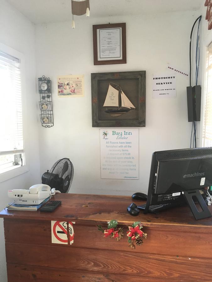 Bay Inn Estates Alice Town  Ngoại thất bức ảnh